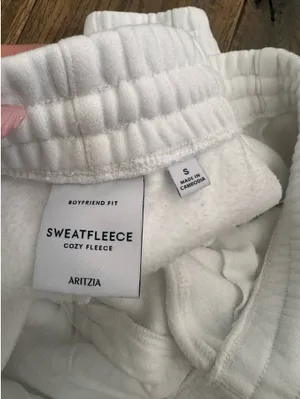 Aritzia Boyfriend TNA Cozy Fleece Sweatpants thumbnail 3