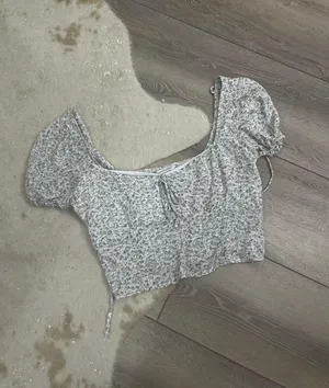 American Eagle Floral Crop Top thumbnail 1