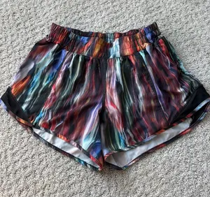 Lululemon Hotty Hot Shorts 4" Low-Rise thumbnail 1