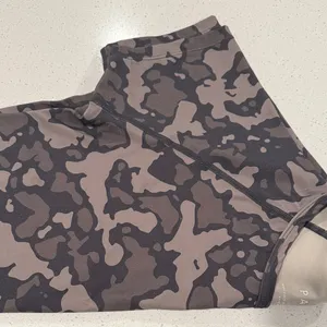PARAGON Women's Camouflage Crop Top - Black and Gray thumbnail 5