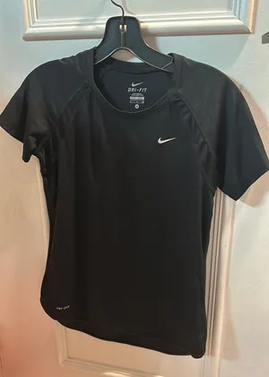 Nike Dri-fit Tee thumbnail 1