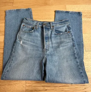 Levi's Ribcage Straight Jeans thumbnail 1