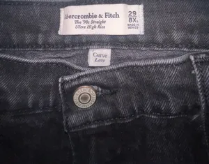 Abercrombie High-Rise Jeans thumbnail 3