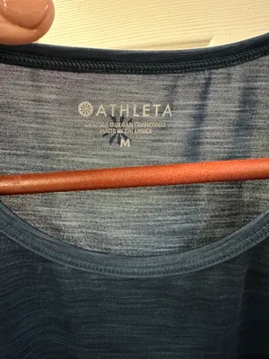 Athleta T-Shirt thumbnail 2