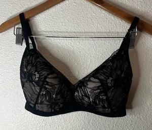 Soma Black Beige Lace Lightly Lined Wireless Bra Adjustable Straps Mesh 32DD thumbnail 1