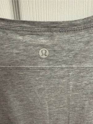 Lululemon Athletica To The Point Long Sleeve Asymmetrical Hem Tunic Top Medium thumbnail 5