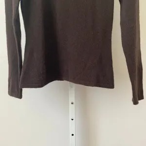 Preppy Small Brown Cashmere‎ Long Sleeve Crew Neck Sweater Pullover Knit thumbnail 3