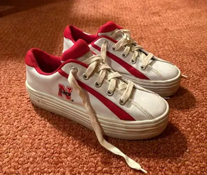 Vintage Husker Women’s Sneaker White Size 10 thumbnail 1