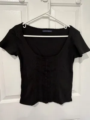 Giselle Lace Top Brandy Melville thumbnail 3