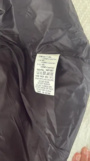 Black vest thumbnail 3