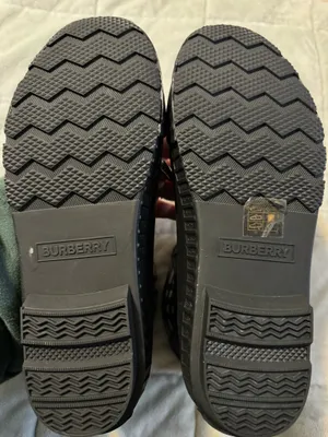 Burberry Boots thumbnail 6
