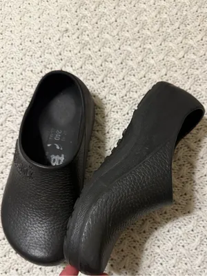 Birkenstock Womens 6 Men’s 4 Black Slip-On EVA Clogs thumbnail 3