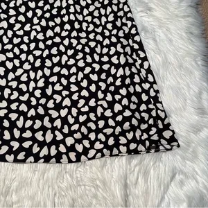 Ann Taylor Women's Size XS Pull On‎ A-Line Skirt Black White Heart Print Midi thumbnail 5