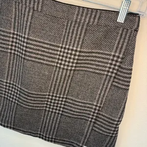 Abercrombie & Fitch Skirt thumbnail 2