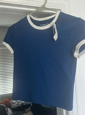 Baby Tee Abercrombie & Fitch thumbnail 1