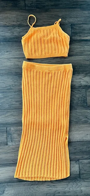 Orange knit skirt and crop set Size L thumbnail 1