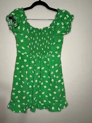 Urban Outfitters UO Magpie Off Shoulder Green Daisy‎ Mini Dress thumbnail 9