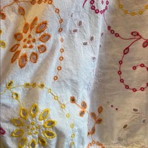 Anthropologie Maeve White Peasant Crop Top with Yellow,Orange & Pink Embroidery thumbnail 8