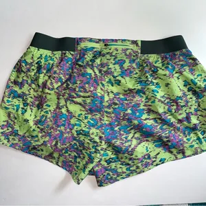 The North Face Shorts L Running Flash Dry Green Athletic Pull On thumbnail 2