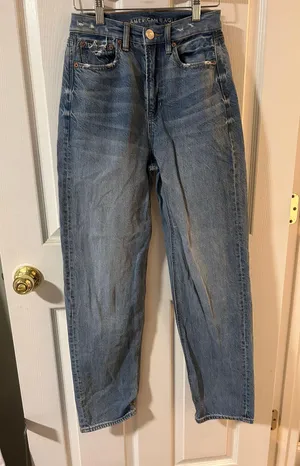 American Eagle Outfitters Jeans thumbnail 1
