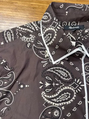 Madewell The Signature Y-Neck Shirt Chocolate Plum Bandana Print Size Medium NWT thumbnail 10