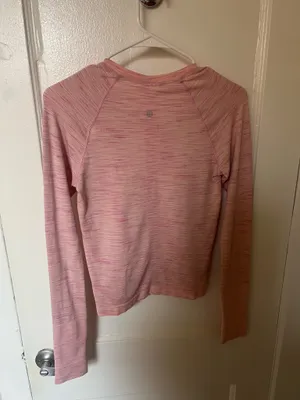 Lululemon long sleeve shirt thumbnail 2