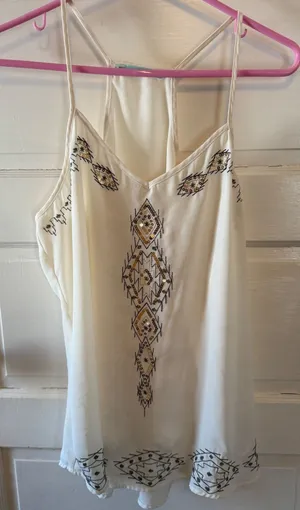 Maurices Cream Embroidered Sequin Tank Top Boho style‎ Festival Aztec Size Large thumbnail 1