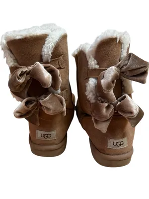 UGG Bailey Bow II Suede Boots in Chestnut thumbnail 3