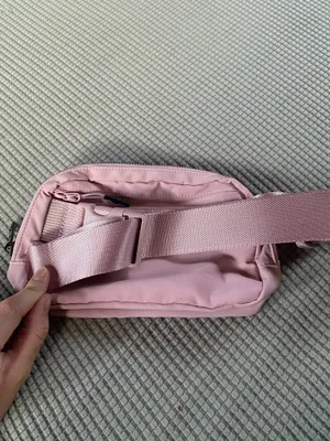 Halara Pink Fanny pack thumbnail 3
