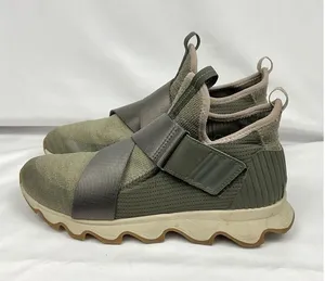 Sorel Kinetic Sneak Slip-On Cross Strap Alpine Tundra Olive Green Sz 9 Sneakers thumbnail 1