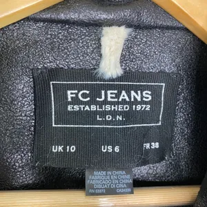 FC Jeans Women Faux Fur Lined Moto‎ Jacket Black Cream Sz 6 Sherpa Vegan Leather thumbnail 5