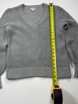 J. Crew 100% Cotton Gray V-Neck Chunky Knit Pullover Sweater thumbnail 3
