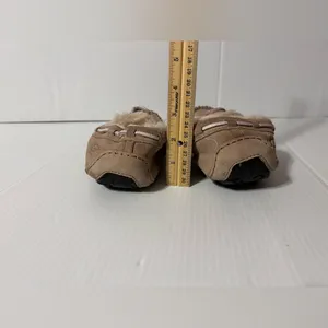 UGG SN 5612 Dakota sand suede sheepskin-lined slippers women size 7 thumbnail 6