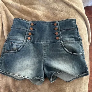Tinseltown Y2K denim booty shorts thumbnail 2