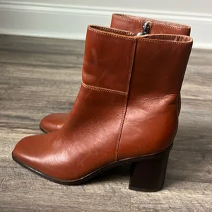 Marc‎ Fisher Women's Dairey Ankle Brown Boot Sz 8.5M 🔥 thumbnail 1