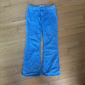 Vintage Y2K Super Low Rise Flare Tommy Hilfiger Jeans with slit thumbnail 3