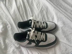 Green Nike Dunk Low Women’s thumbnail 2