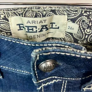 Ariat Women’s REAL Mid Rise Straight Denim Jeans Medium Blue Wash Size 26 R NWT thumbnail 4