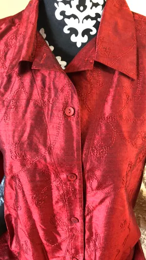 Jaclyn Smith Classic Red Button Down Shirt Medium thumbnail 5
