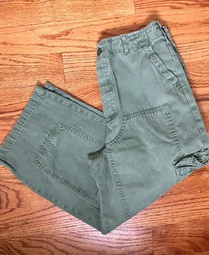 Universal Threads Olive Green Utility Cargo Pants thumbnail 1