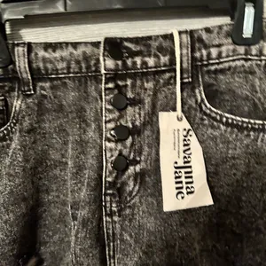NWT Savanna Jane crystal‎ Fringe High Waisted Jean Shorts medium Embellished thumbnail 2