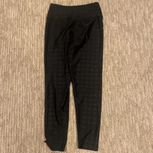 Year of ours leggings thumbnail 2