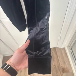 Lululemon Ready to Crush High-Rise Velour Jogger *Full Length black thumbnail 8