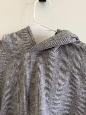Alo yoga hoodie athleisure loungewear thumbnail 3