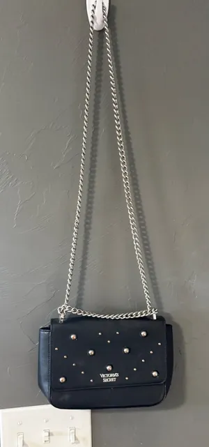 Victorias Secret‎ Black Studded Faux Leather Crossbody Chain Shoulder Bag Going thumbnail 1