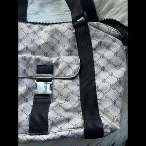 Lauren Ralph Lauren Quilted Tote Bag - Stylish and Versatile thumbnail 6
