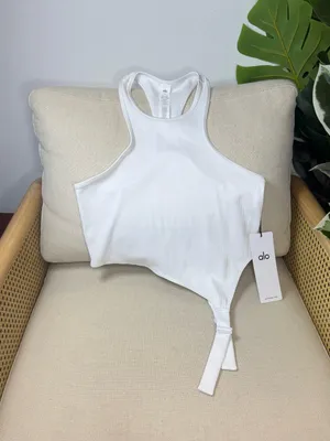NWT Alo Yoga Alosoft Ribbed Revelation Tank Size medium thumbnail 3