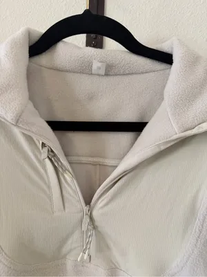 Lululemon Fleece Ripstop Hiking Pullover
Bone Quarter Zip Stretch Fleece thumbnail 3