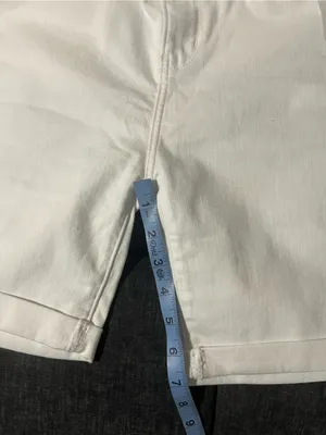 Levi's Signature by Levi Strauss White Women's Jean Shorts thumbnail 9