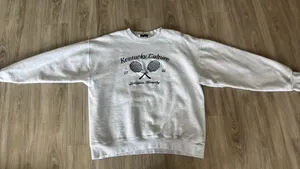 Gray Sweatshirt Size L thumbnail 1
